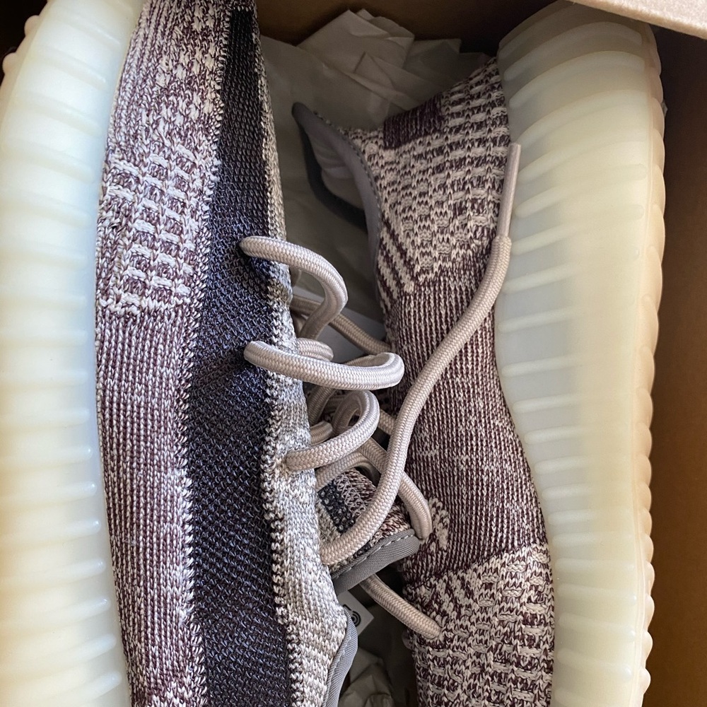 Yeezy 350 -Zyon